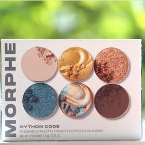 Morphe Eyeshadow Palette with Gold, Teal, Nude, Bronze and Brown Shades